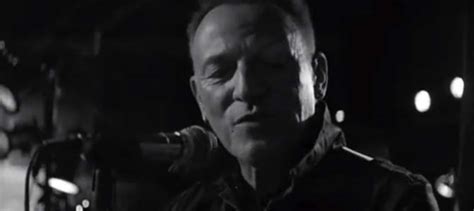 Bruce Springsteen Downtown Train 的图像结果