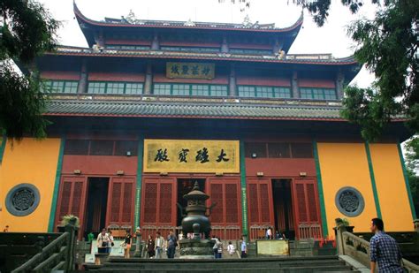 灵隐寺——是中国佛教禅宗十大古刹之一