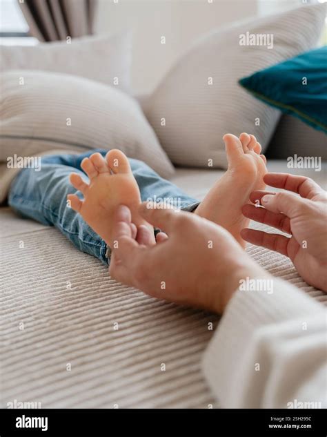 baby feet, boy feet, foot massage, dad tickles son's feet, foot ...