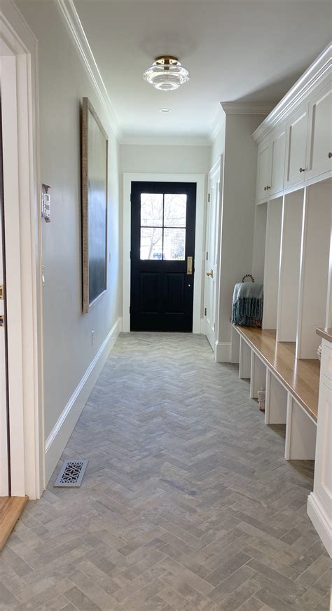 Mudroom Tile Floor Ideas | Floor Roma
