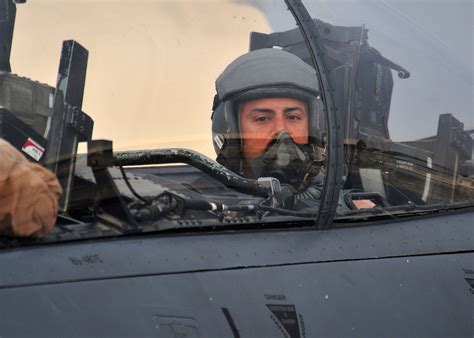 Weapon Systems Officer reaches 1,000 combat flying hours > Seymour ...