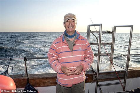 Labour slides further behind Reform in poll after disastrous spell for ...