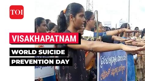 Visakhapatnam: Police officers and psychiatrists hold rally on World ...