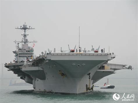 美国华盛顿号航母访港 指挥官称支持南海和平|华盛顿|航母|指挥官_新浪新闻