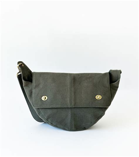 Olive fanny pack - Khara Kapas