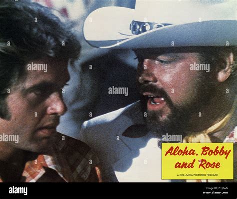 Zwei In Blue Jeans Aloha, Bobby And Rose Szenenbild Stock Photo - Alamy