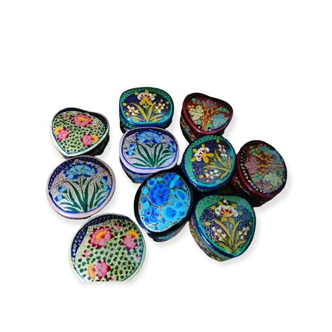 Buy Zeji Crafts Kashmiri Paper Mache in 4 Different Shapes (Set of 10 ...