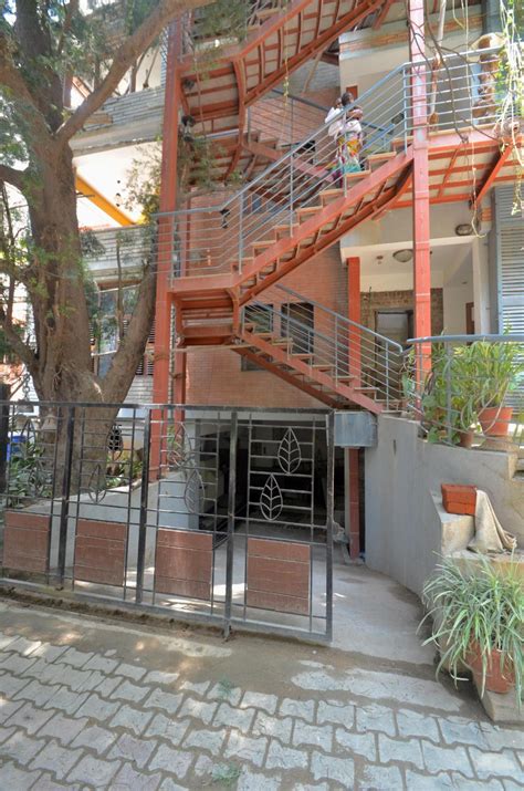 Book Fully Furnished Service Apartments in Richmond Road, Bangalore