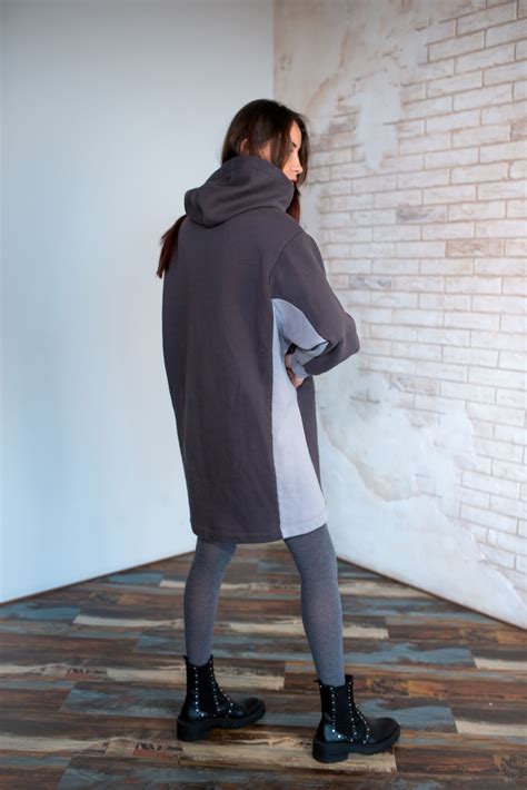 Aspen oversized hoodie dress sewing pattern + video tutorial - Fabrico