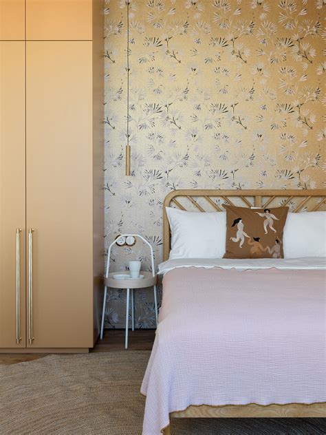 Step into a Siberian home warmed by colour | Architectural Digest India