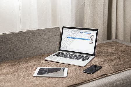 智能设备 的图像结果