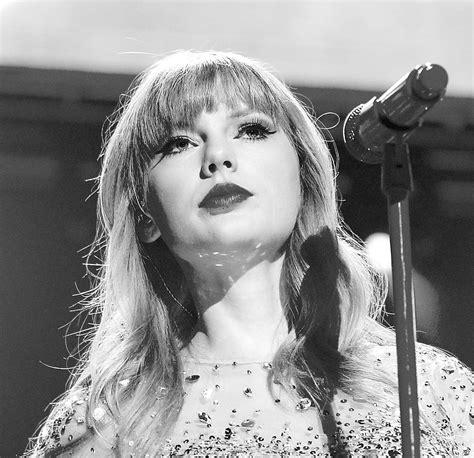 Roses Really Smell Like Woohoohoo