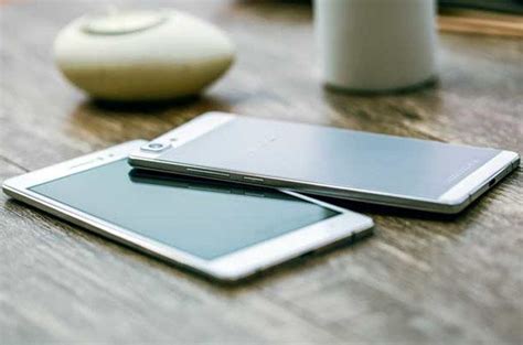 Sleek beauties: 7 slimmest phones in the world | IndiaToday