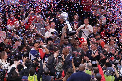 St. John's vs Omaha channel, time for March Madness first round game