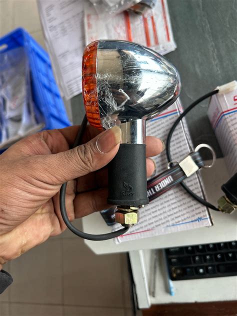 Swiss Auto Blinker DEUS-1035MS for Classic 350/500 UCE Electra – UNDER ...