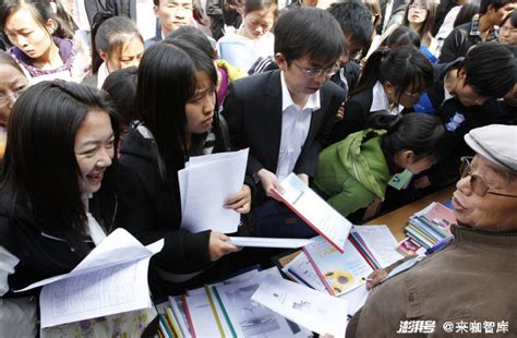 为什么800万大学生“就业难”，企业HR总结了4点-齐生设计职业学校