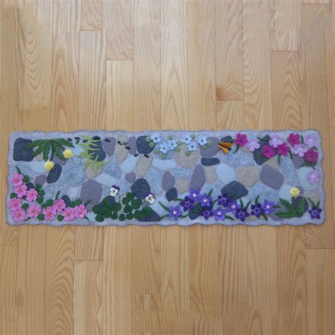 COBBLESTONE GARDEN PATH – Artisan Series* : DesignAndBeMary.com