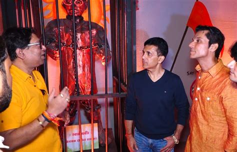 Team Swatantra Veer Savarkar- Randeep Hooda, Anand Pandit, Sandeep ...