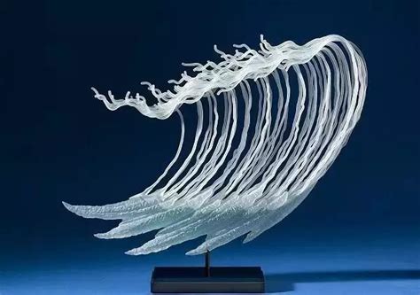 你没见过的唯美的海洋玻璃雕塑