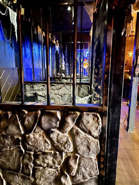 Shipwrecked Tiki Bar Offers Pirate Vibe to College Audience in Davis ...