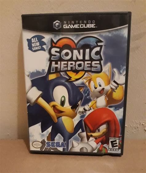 Fully intact Sonic Heroes Gamecube game. Comes with disc, booklet and ...