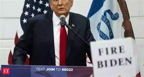 Donald Trump returns to campaign trail in Iowa as DeSantis rivalry ...