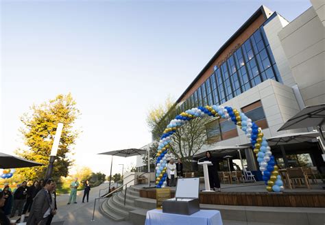 City of Hope’s cancer specialty hospital opens doors to first patients in Irvine – Orange County ...