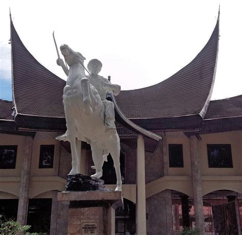 TUANKU IMAM BONJOL MUSEUM (2025) All You Need to Know BEFORE You Go ...