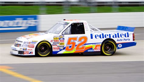 OIP.NK3nTiKYtaP5qeej5E22ewHaEQ