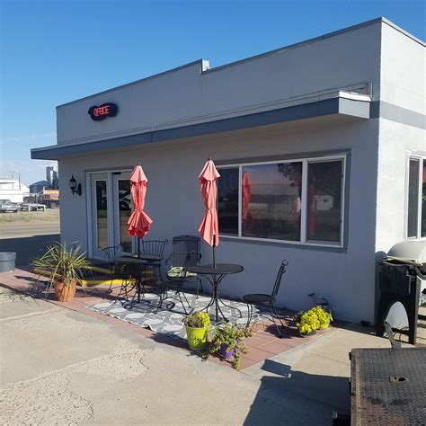 BEAR PAW COURT MOTEL (Chinook) - Motel Reviews & Photos - Tripadvisor