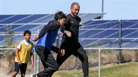 CVUSD hosts LA Galaxy soccer clinic for migrant students