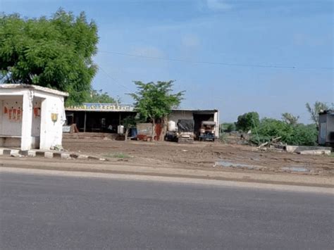 Speeding car drags 2 men to death in Bhilwara: Dragged for 100m, bodies ...