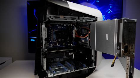 Alienware R12 Review 19 的图像结果