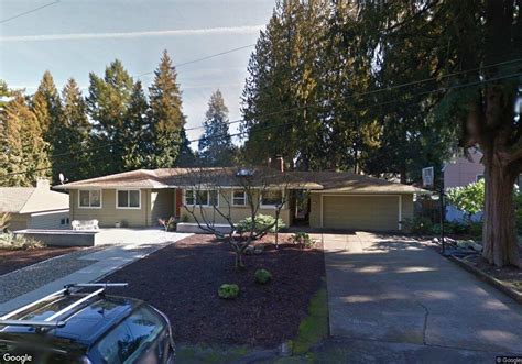 6850 SW 68th Ave, Portland, OR 97223 | Homes.com