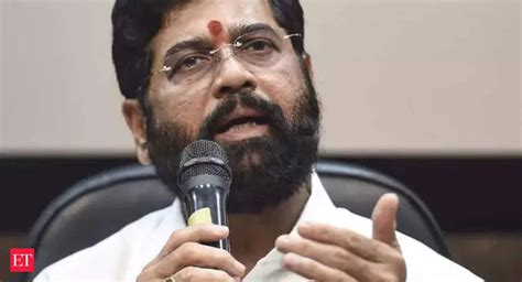 Eknath Shinde hits out at Uddhav, says 'can't take forward legacy of ...