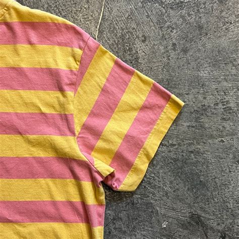 pink&yellow striped t-shirt | HUG SUNKISS