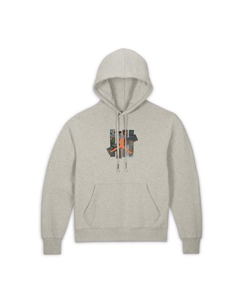 Jordan x UNDEFEATED Apparel Collection Release Date. Nike SNKRS