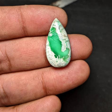 V – Sammi Cabochons
