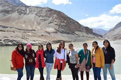 Wanna Escape With The Squad? Jugni Plans All-Women’s Trips L
