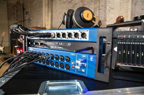 Buy Soundcraft Ui24R digital mixer Online in India at Lowest Price | VPLAK