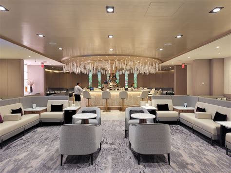 Chelsea Lounge JFK Airport Review