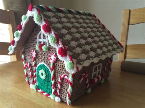 crochet christmas house