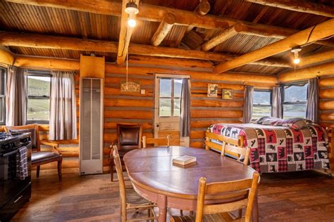 Cabin 4 – Taylor Park Trading Post