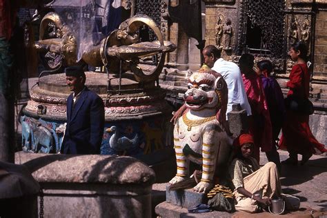 Nepal Religion 的图像结果