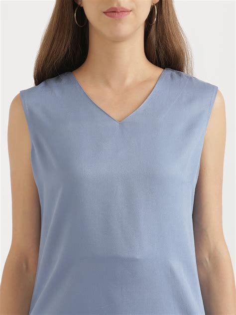 Women English Blue V-Neck Sleeveless Top