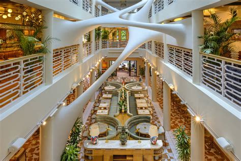 Restaurant Miami 的图像结果