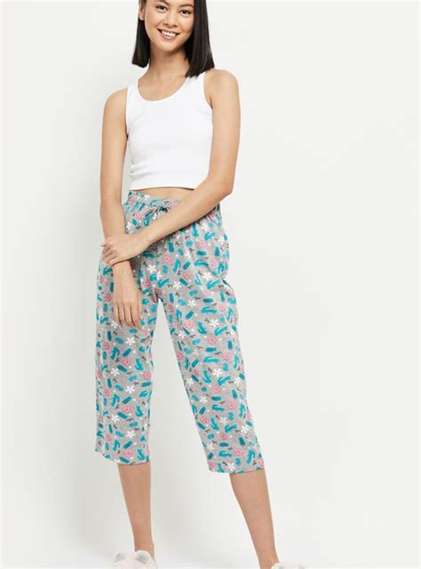 Buy Women Printed Drawstring Waist Capris Online at just Rs. 449.0 ...