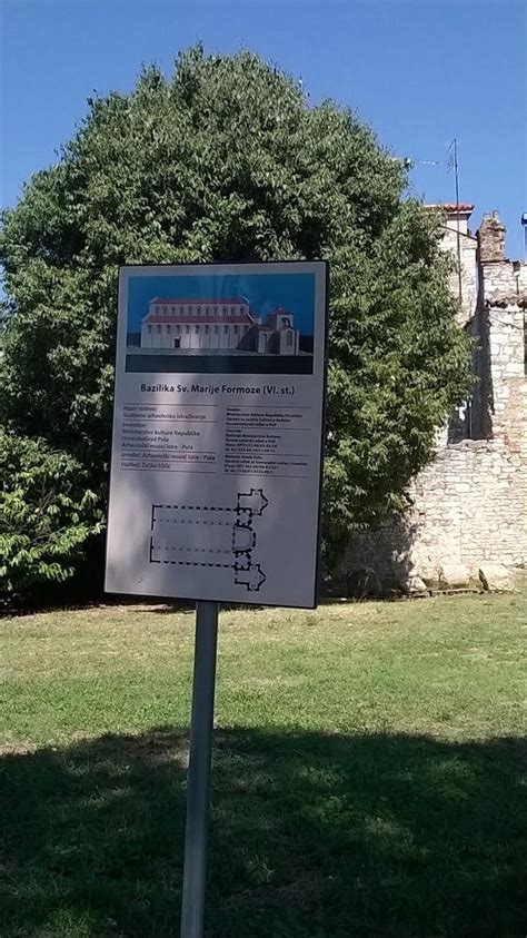 Bazilika Sv. Marija Formoza (Sehenswürdigkeit / Attraktion) - Pula