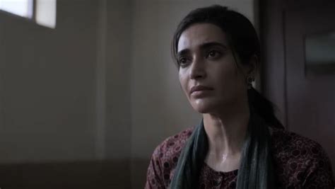 Watch Scoop Trailer: Karishma Tanna as journalist Jigna Vora embroiled ...