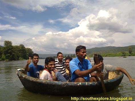HOGENAKKAL / HOGENAKKAL FALLS / CORACLE RIDE / NAYAGARA FALLS OF INDIA ...